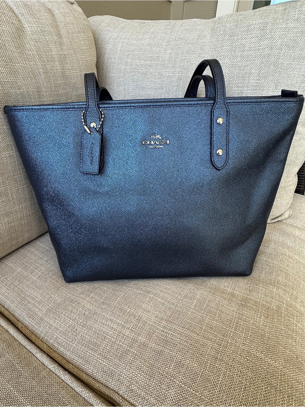 Coach Metallic Navy Saffiano Leather Tote bag NWOT